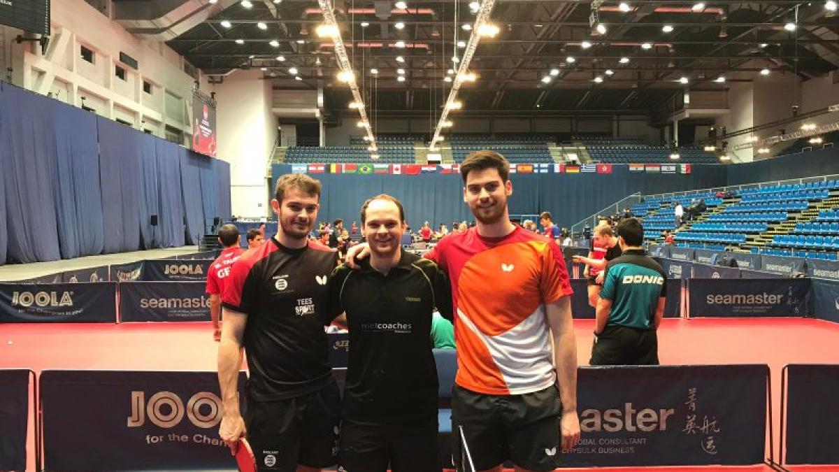 Five English players defeated in Hungary