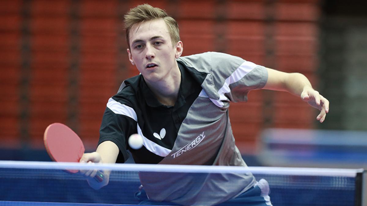 Pitchford to face Gauzy in Top 16